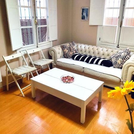 Apartamento En El Centro Para 4 Personas Sevilla Eksteriør bilde